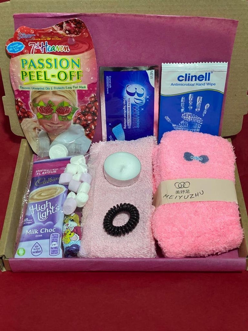 pamper gift boxes for her