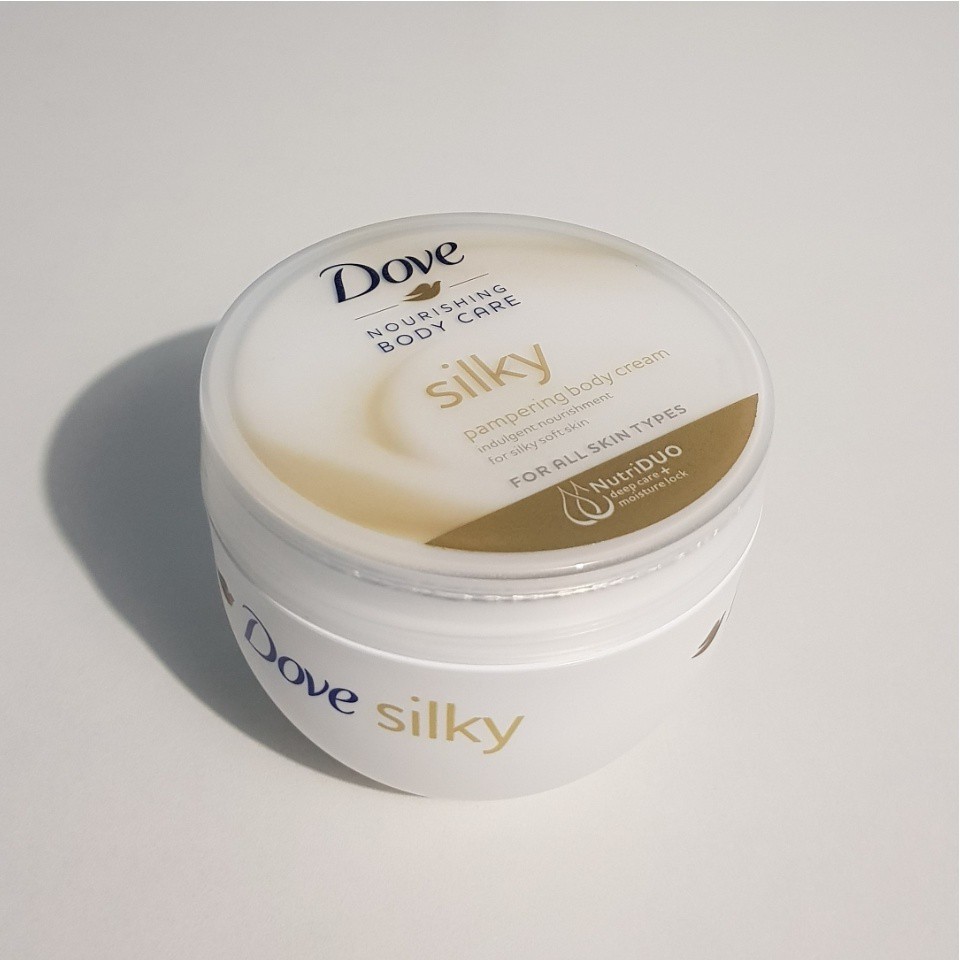 dove nourishing body care silky pampering body cream