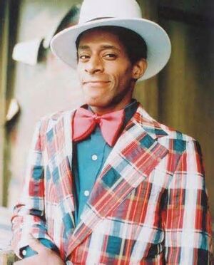 huggy bear pimp