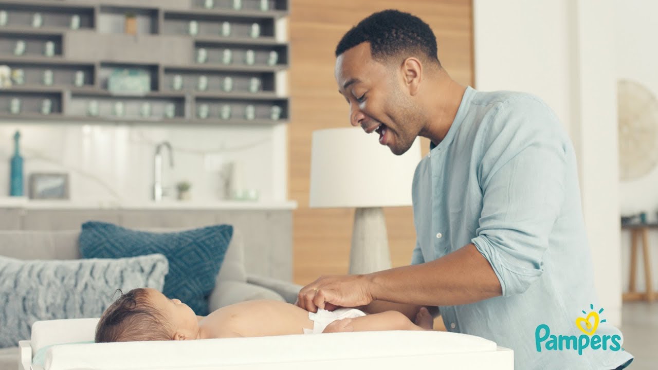 reklama pampers john legend