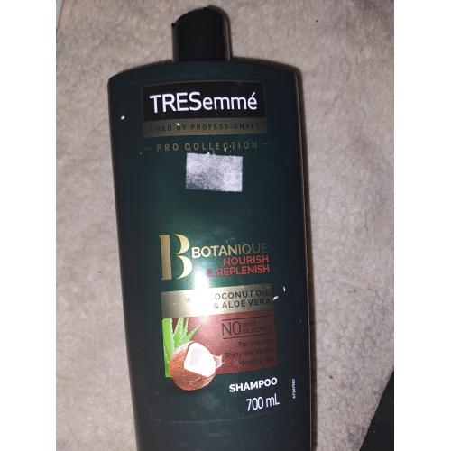 tresemmé botanique nourish & replenish szampon do włosów wizaz